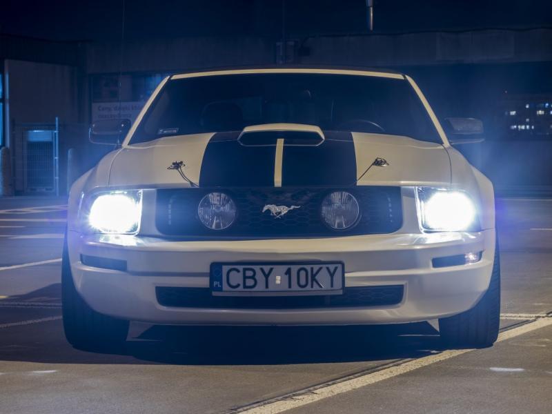 Samochód Mustang do ślubu