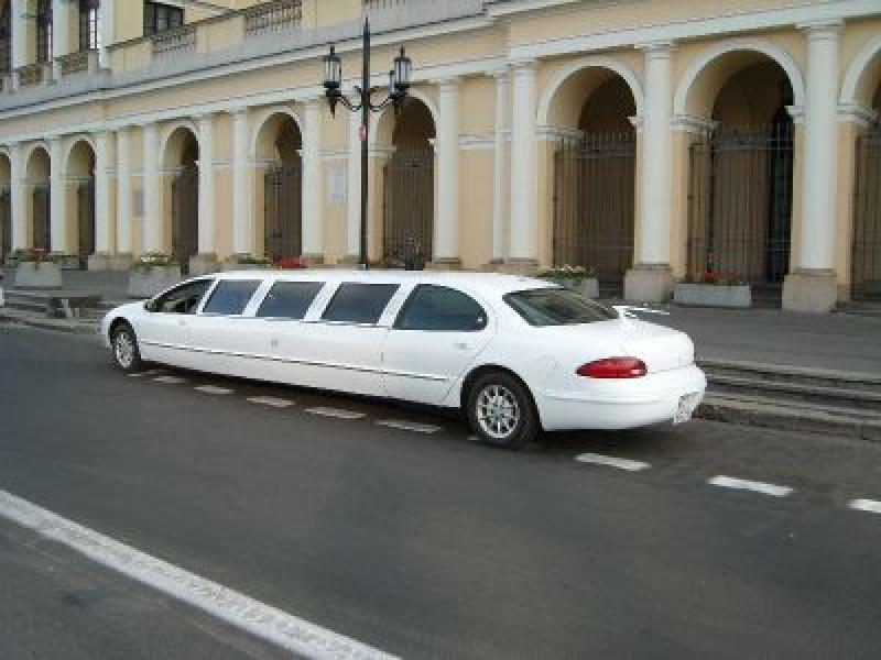Zabytkowe auta do ślubu
