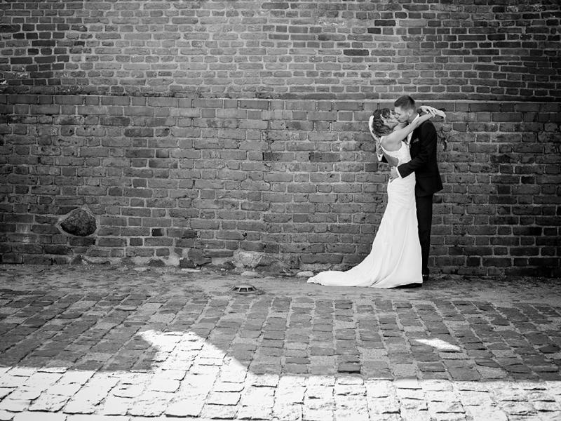 Kamerzysta i fotograf na wesele