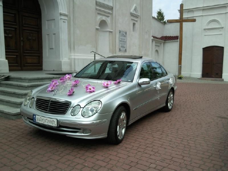Auto do ślubu Mercedes w 211