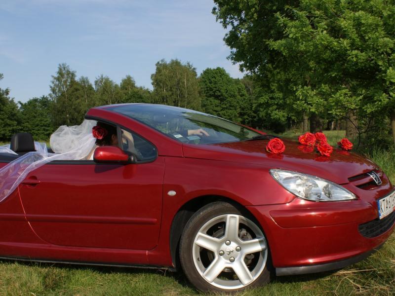 Wypożyczalnia  samochodu  do  ślubu